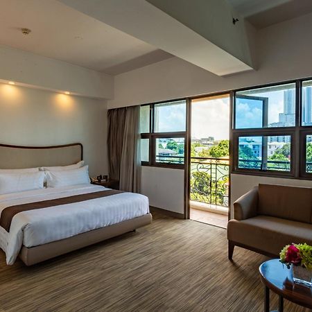 La Breza Hotel Quezon City Kültér fotó
