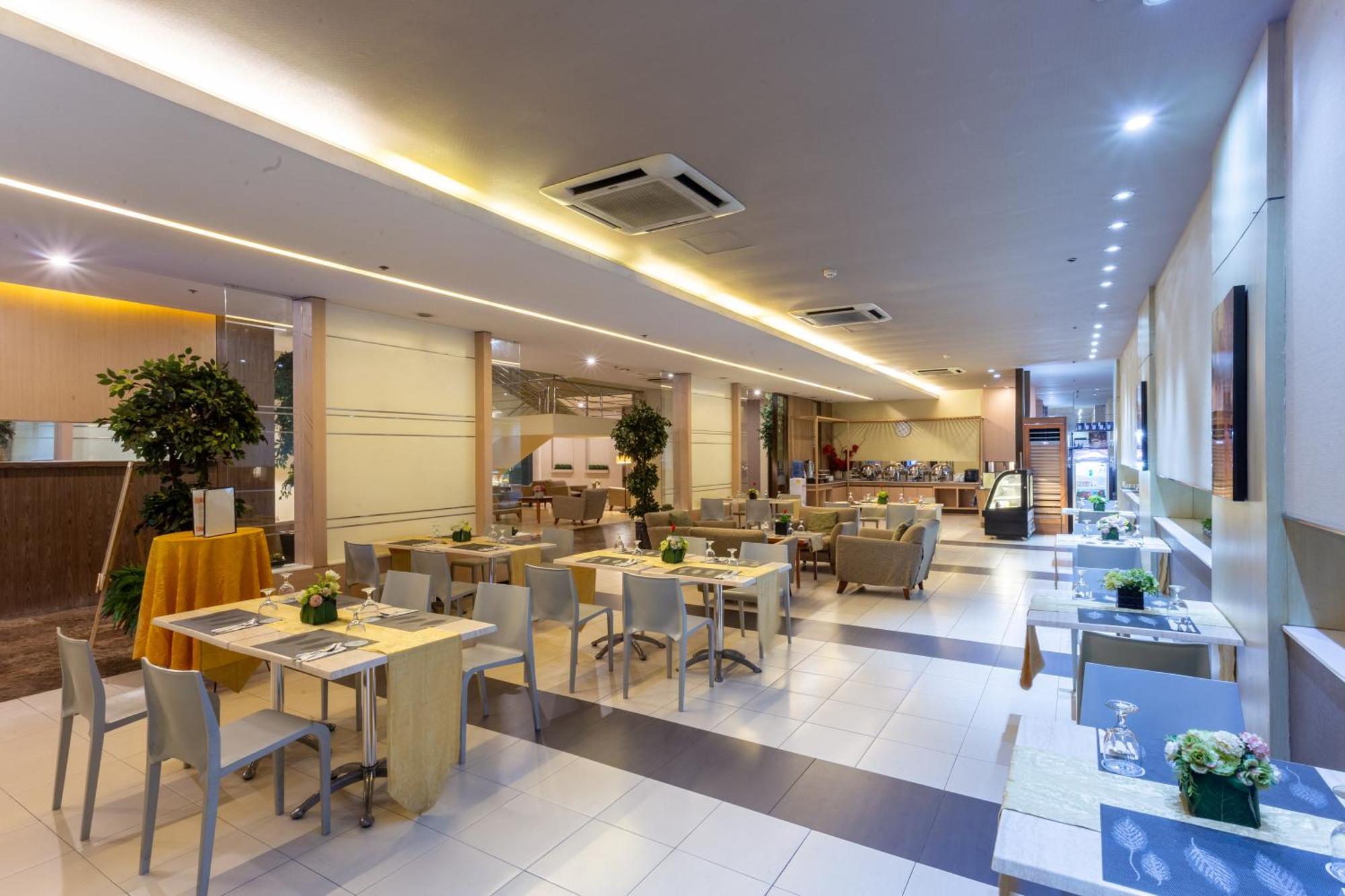 La Breza Hotel Quezon City Kültér fotó