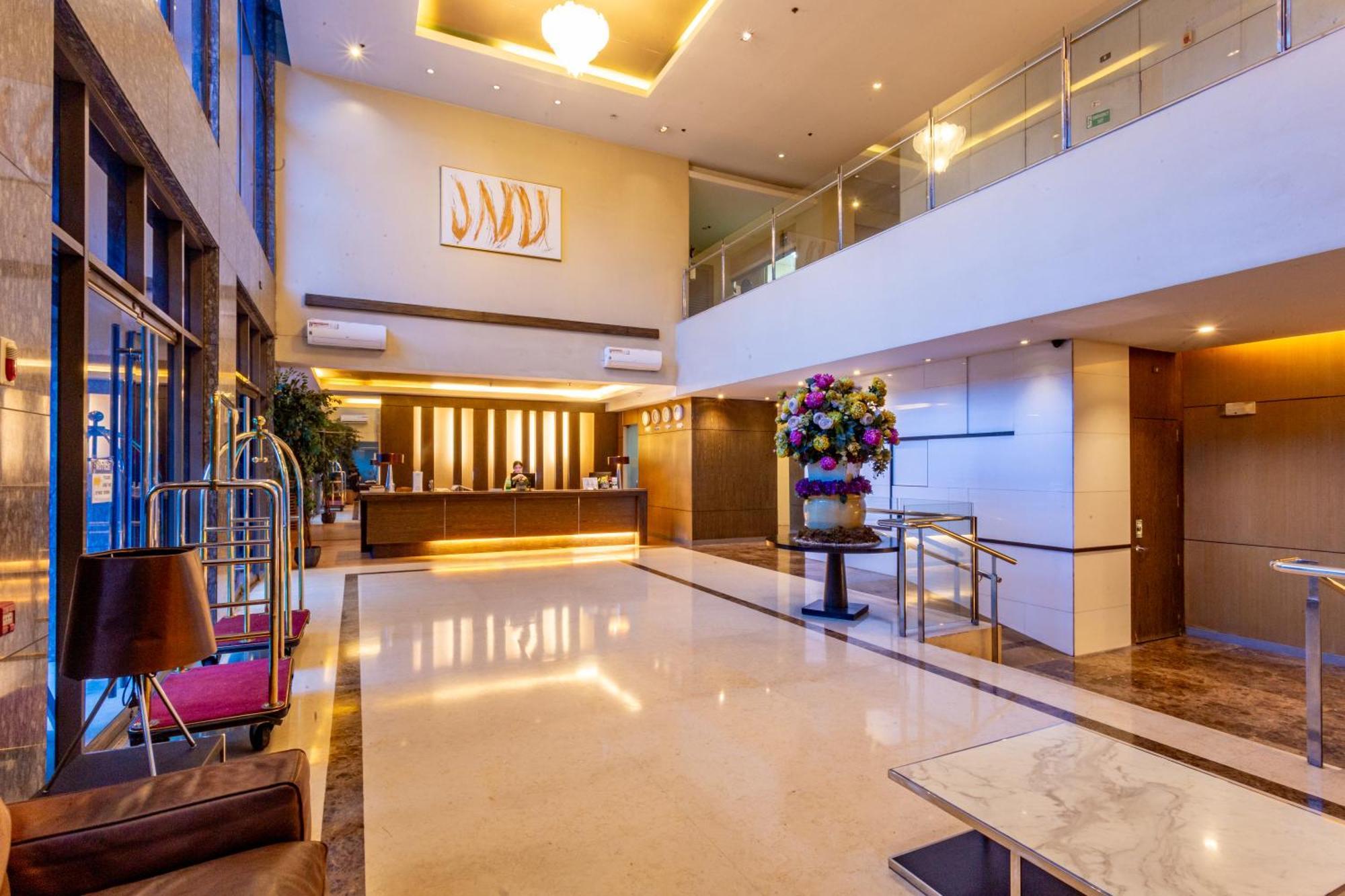 La Breza Hotel Quezon City Kültér fotó