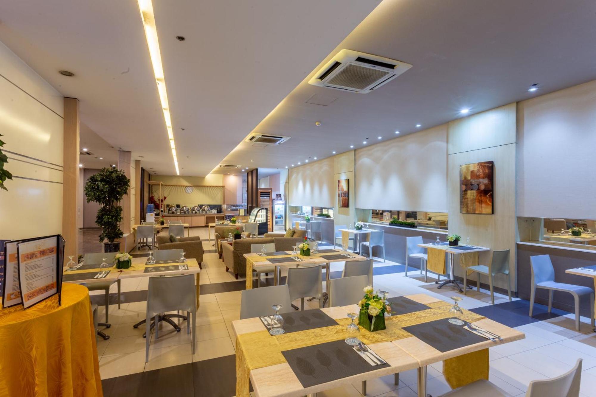 La Breza Hotel Quezon City Kültér fotó