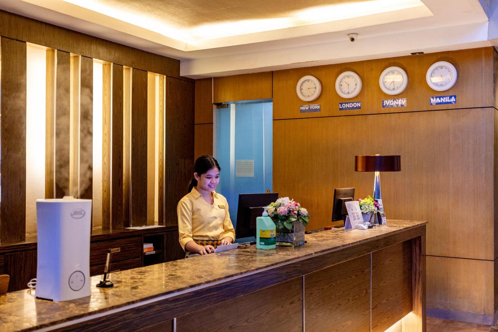 La Breza Hotel Quezon City Kültér fotó