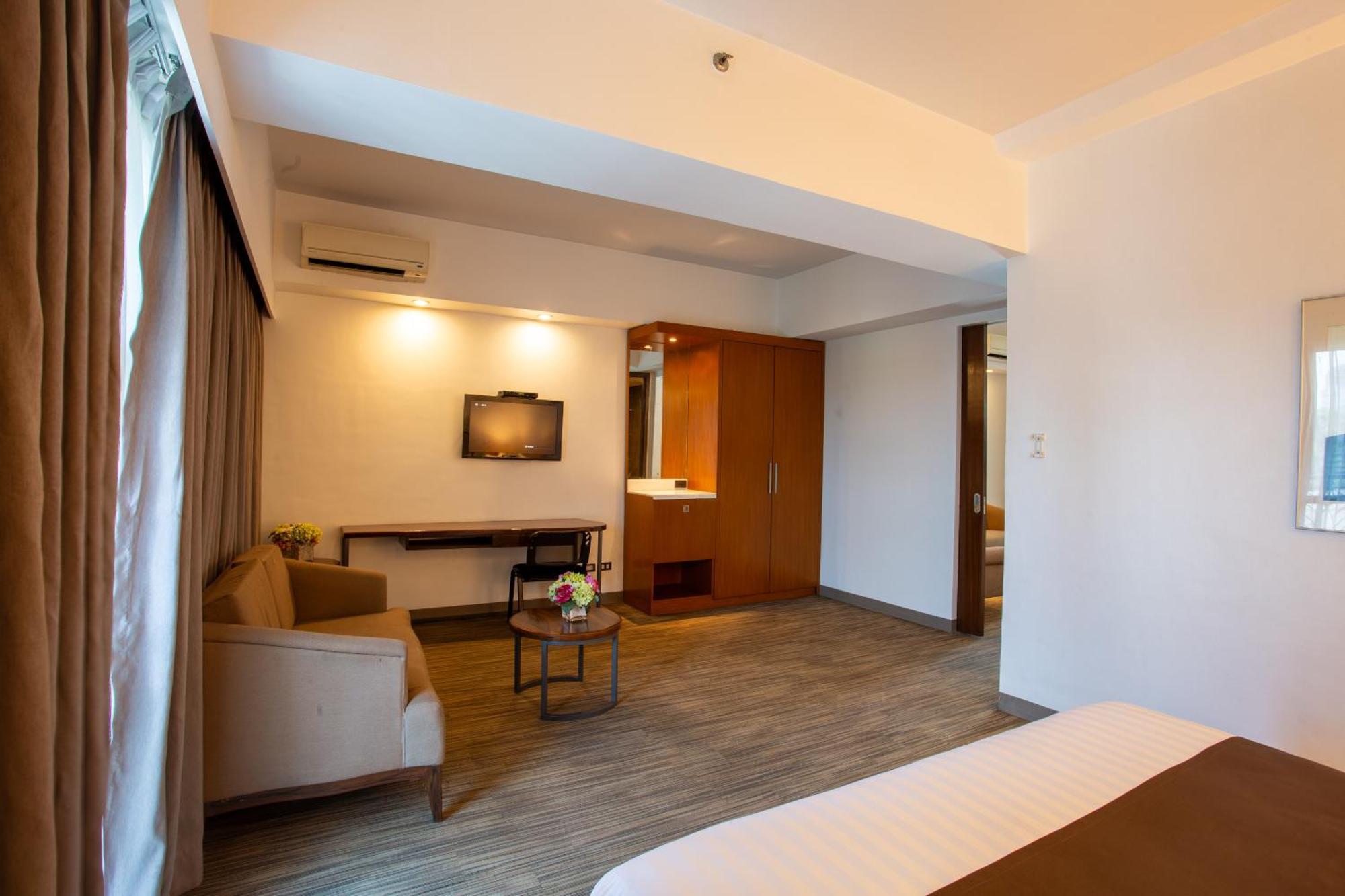 La Breza Hotel Quezon City Kültér fotó