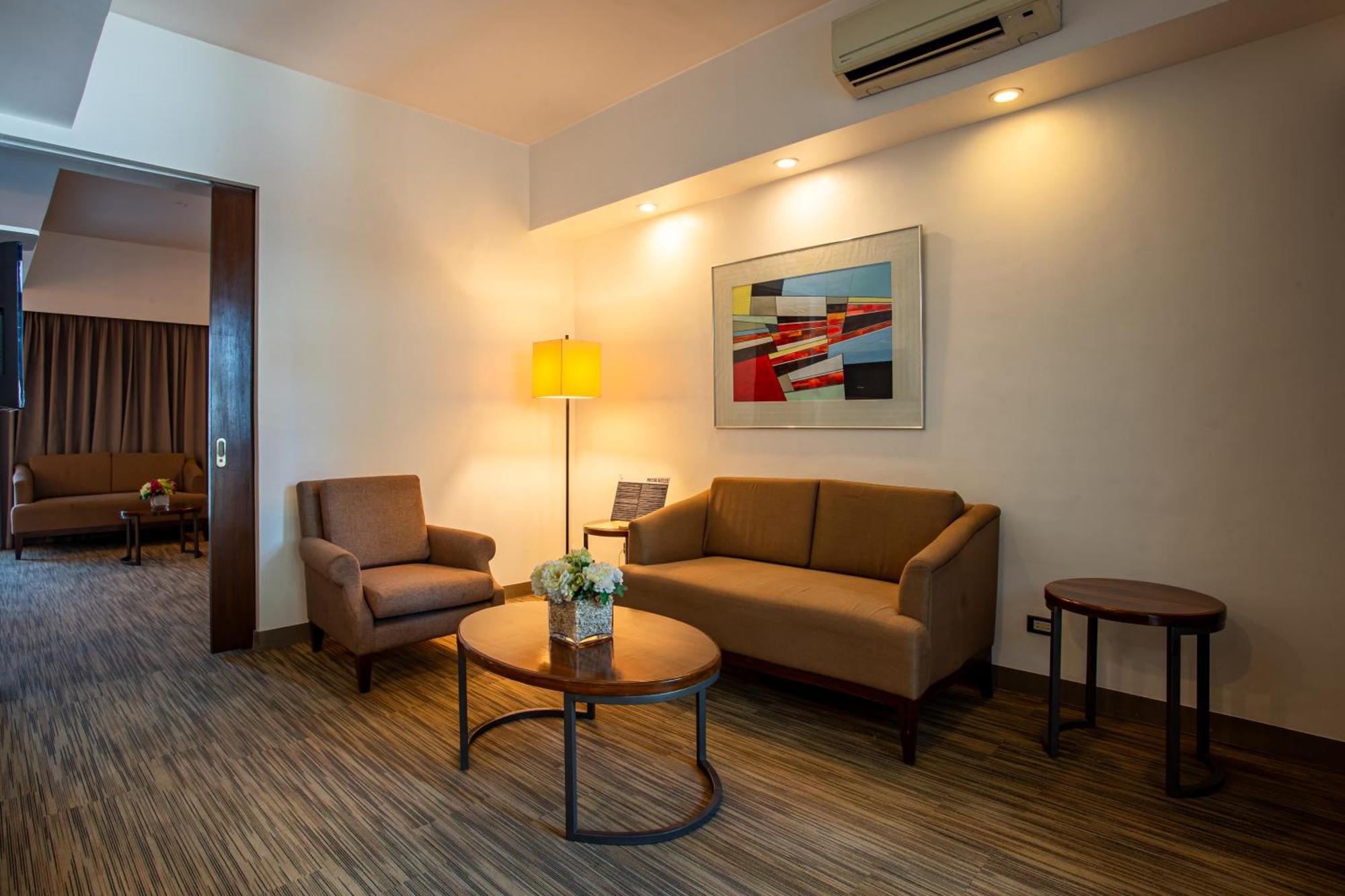 La Breza Hotel Quezon City Kültér fotó