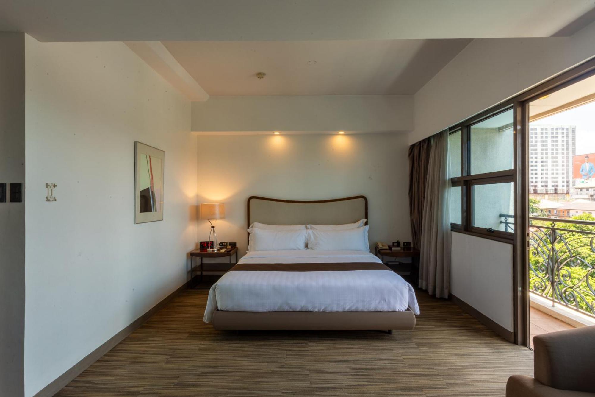 La Breza Hotel Quezon City Kültér fotó